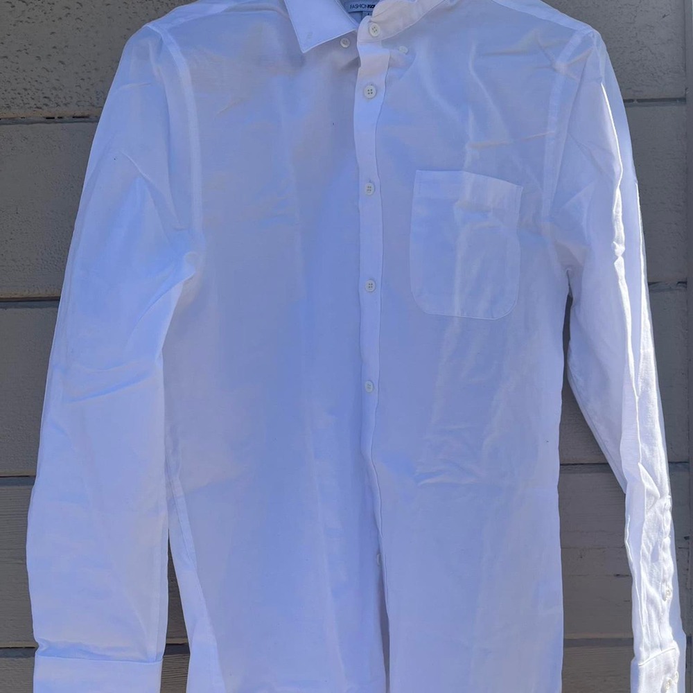 Fashion Nova plain white mens button